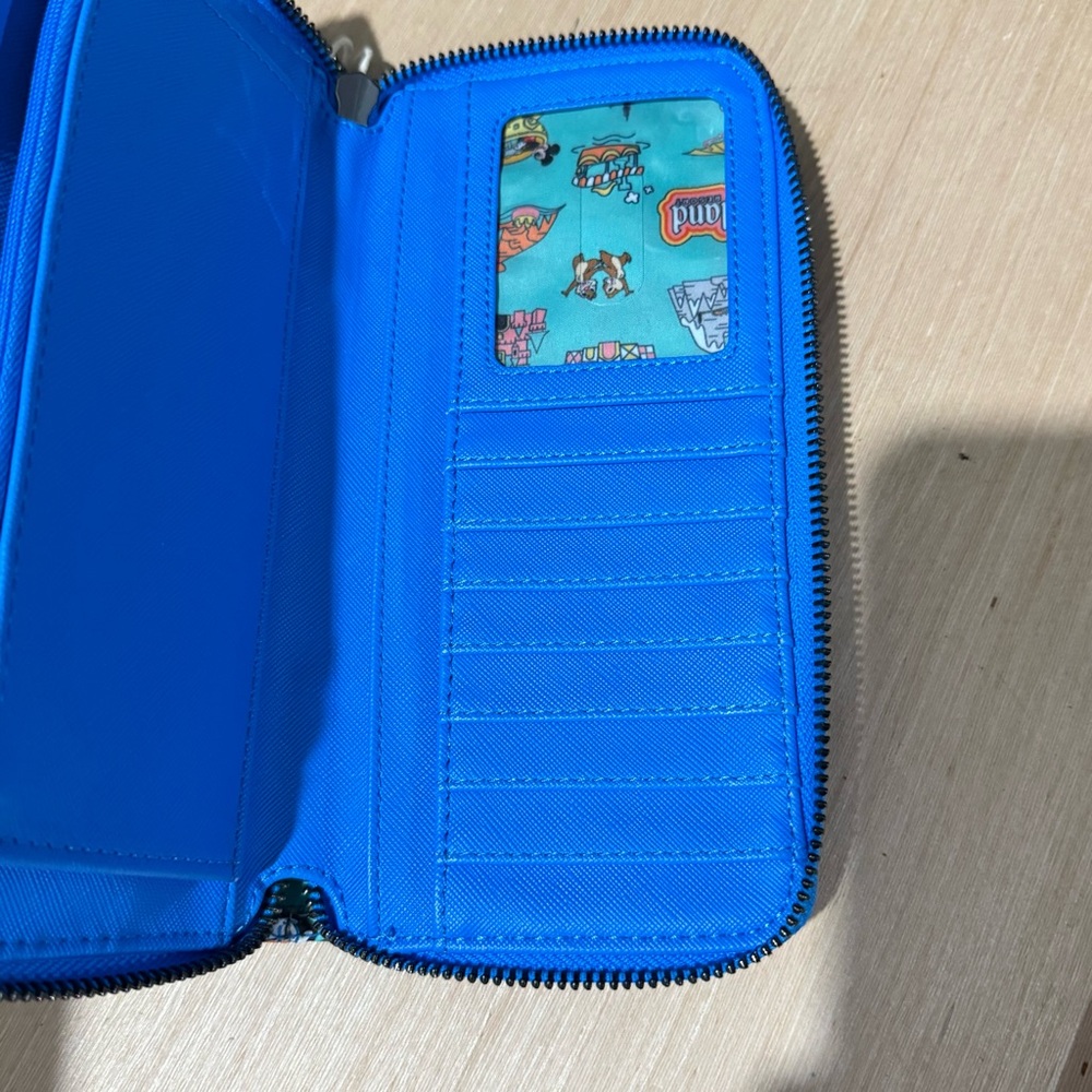 Disneyland Loungefly Play In The Park Wallet Mickey & Friends Brand New w/tags!! - Picture 8 of 11